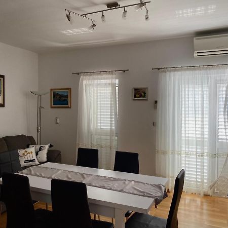 Apartman Nives Daire Trogir Dış mekan fotoğraf
